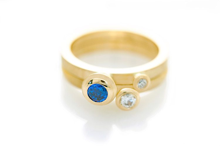 amy-renshaw-polka-dot-rings-sapphire-resized
