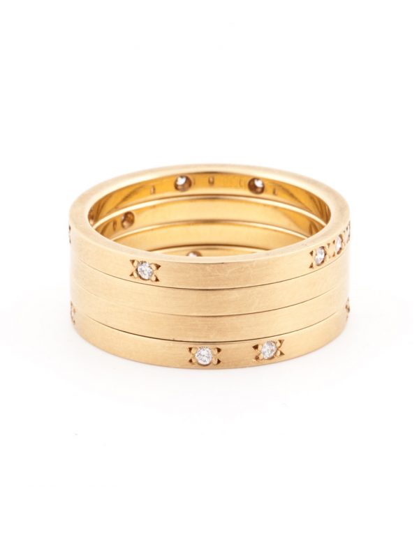 Random Ring – Fourfold