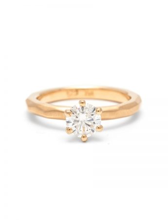 Faceted Ring – Solitaire Diamond