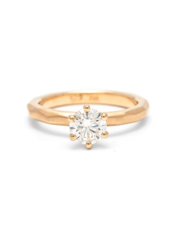Faceted Ring – Solitaire Diamond