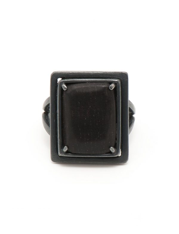 Ebony Dress Ring