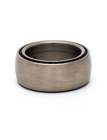 Ball Track Ring – Titanium