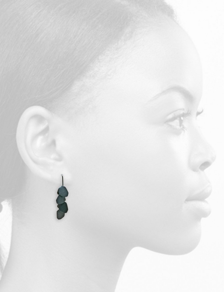 Wisteria 4 Drop Earrings – Black