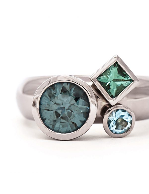 Clover Ring – Tourmaline Aquamarine Spinel