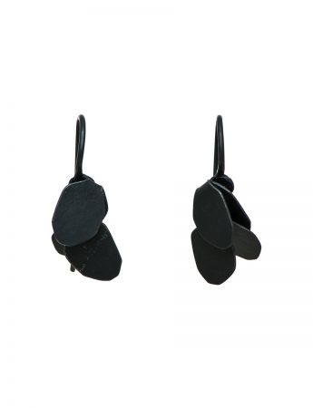 Wisteria 2 Drop Earrings – Black