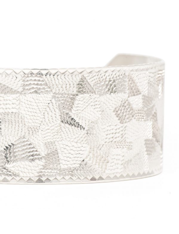 Pearlite Cuff
