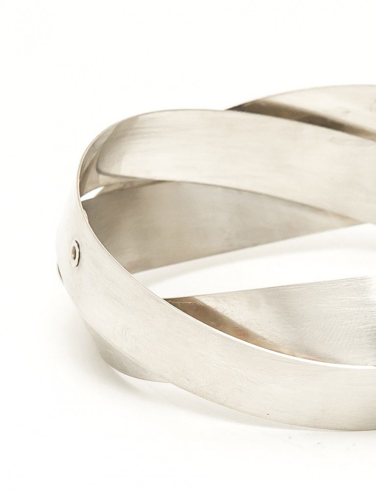 Silver twisted 2024 bangle bracelet