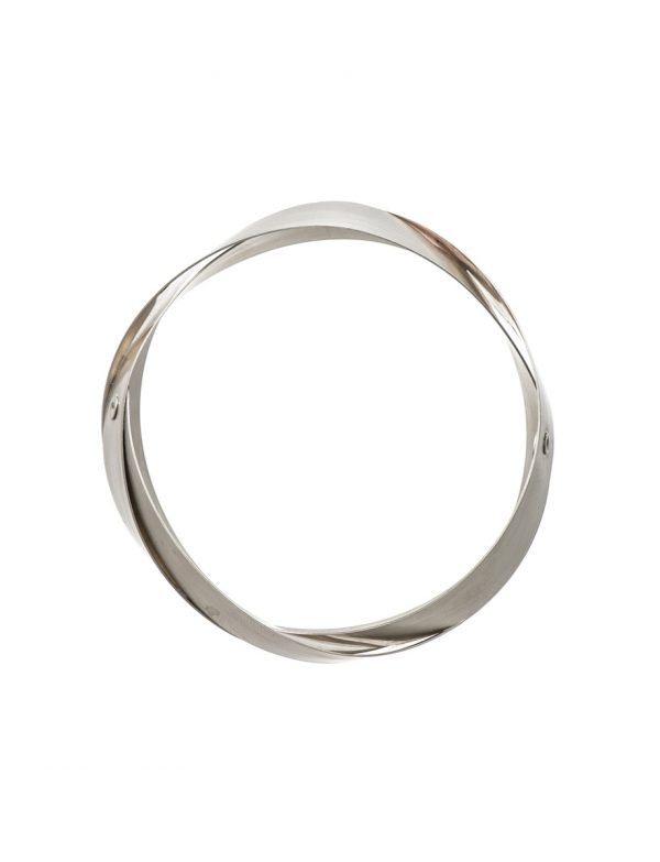 Wide Twist Bangle – Silver