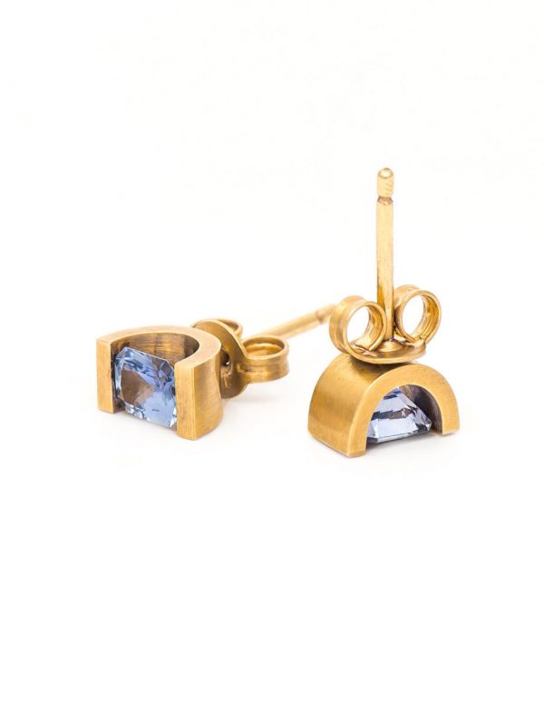 Cornflower Blue Sapphire Stud Earrings – Yellow Gold