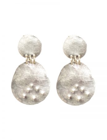 Embossed Dot Earrings – Oval