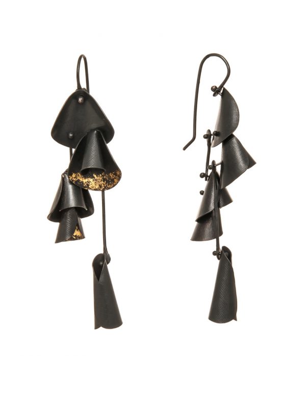 Long Pea Flower Earrings – Black & Gold