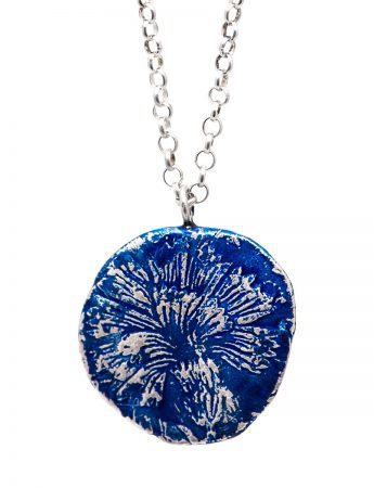 Fragment Carnation Flower Necklace – Blue