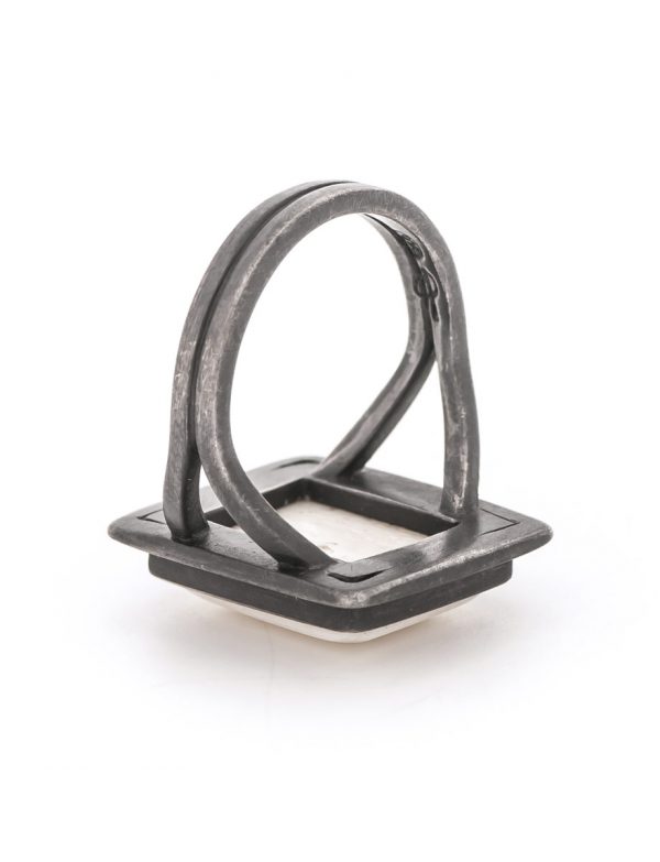 Bone Dress Ring – Oxidised