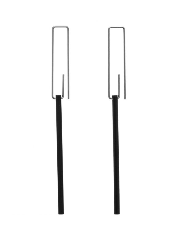 Long Hidden Line Earrings – Black