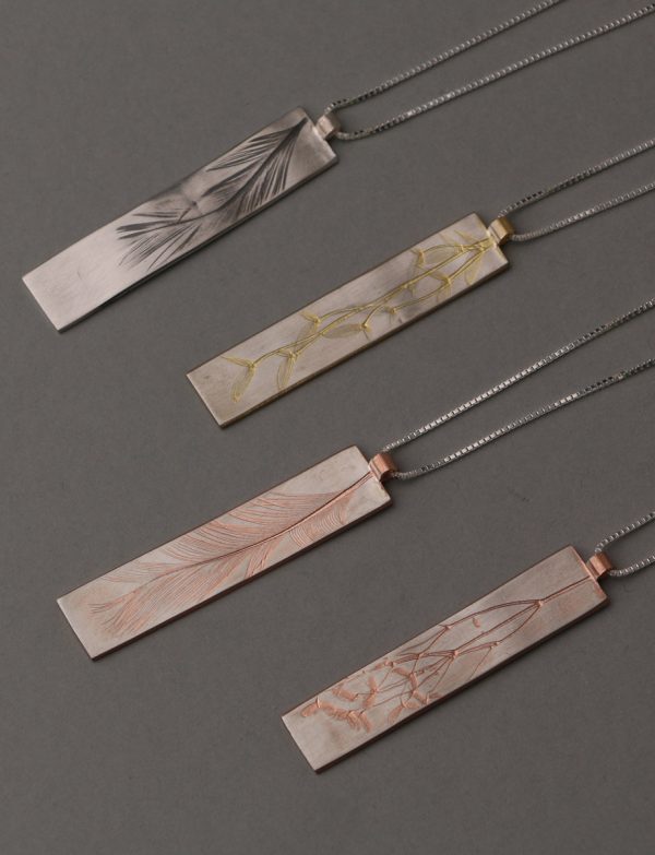 Plant Pendant (Grass) – Gold Plate
