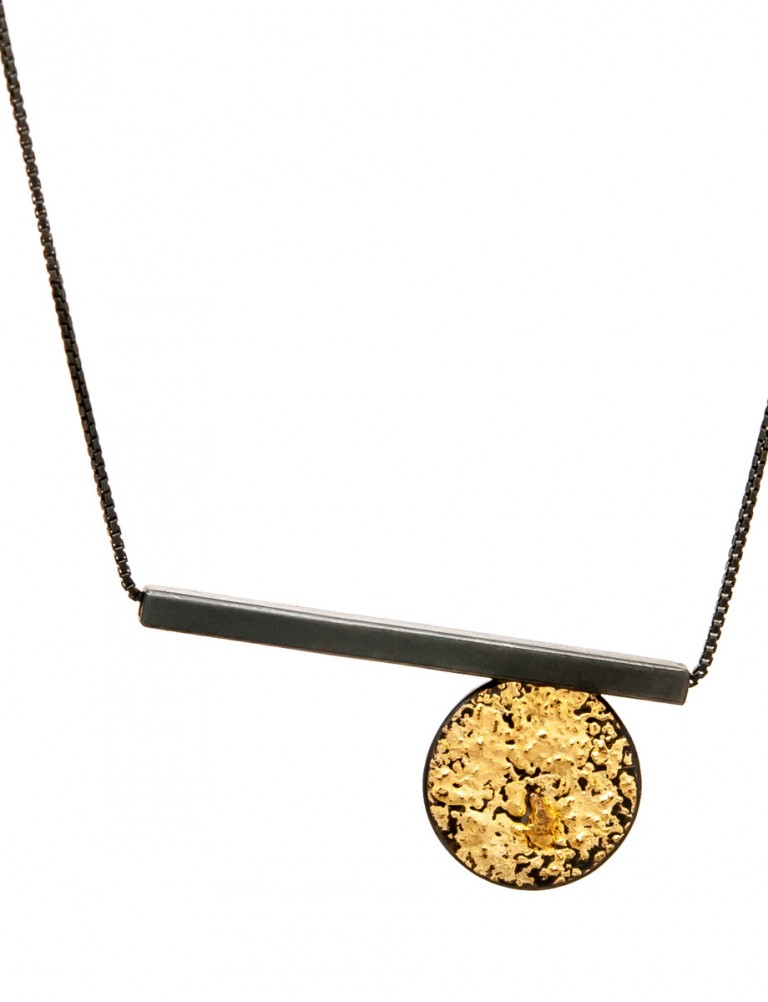 Circle Line Pendant Necklace – Short