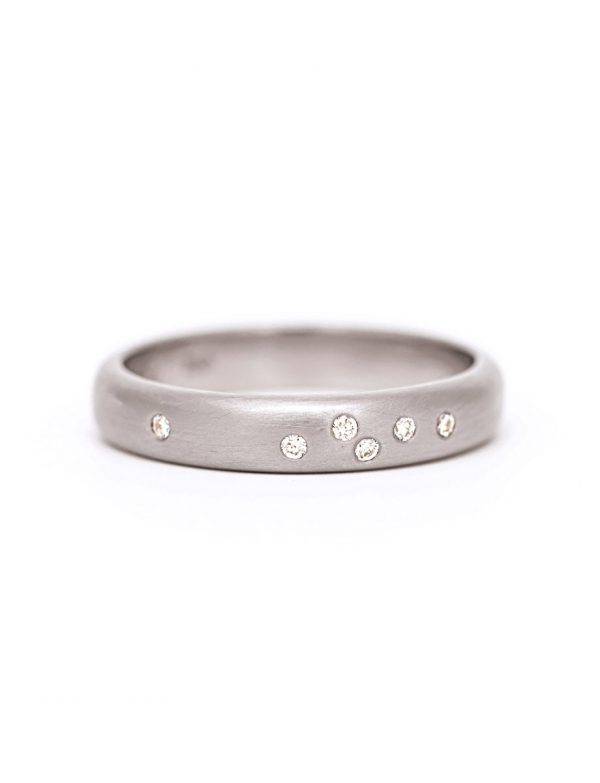 Scatter Band Wide – White Gold & Diamond