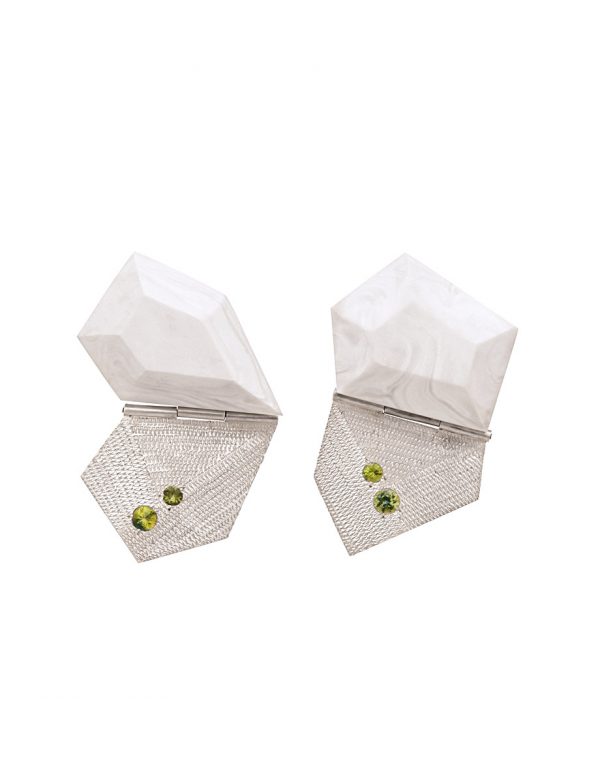 Stratus Earrings – Green Sapphire