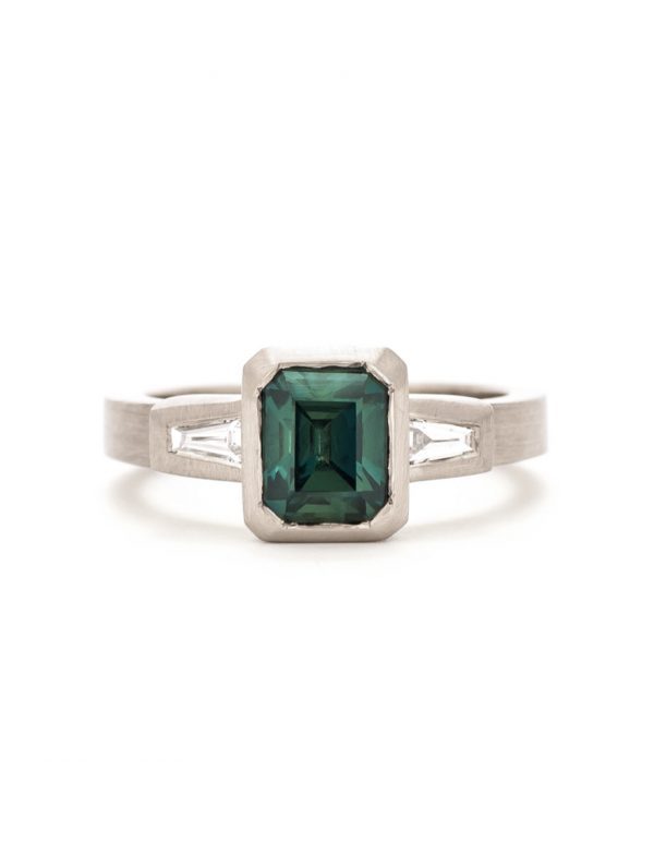 Michigan Avenue Ring – Sapphire & Diamond