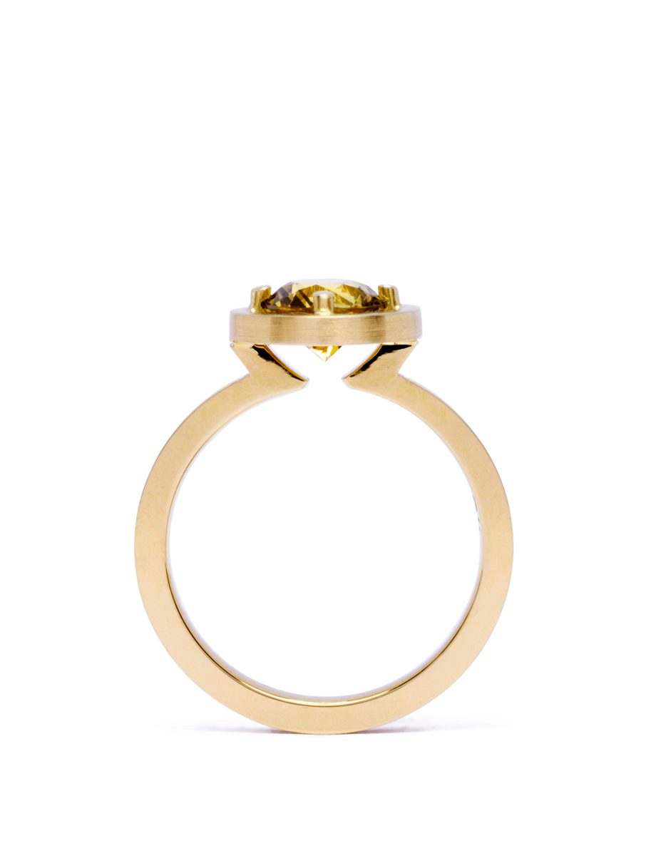 Halo Ring – Yellow Gold & Australian Sapphire