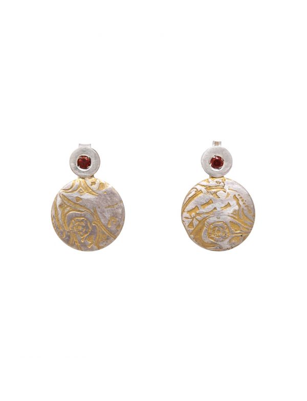 Lotus Stud Earrings – Garnet