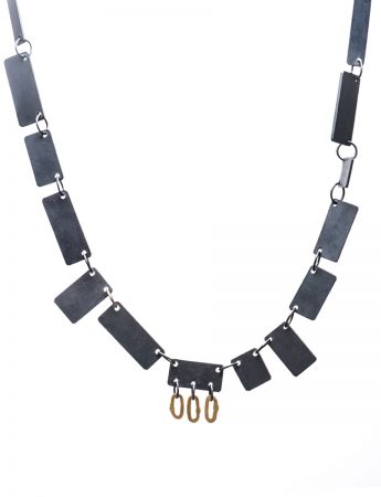 Shikaku Necklace – Black & Gold