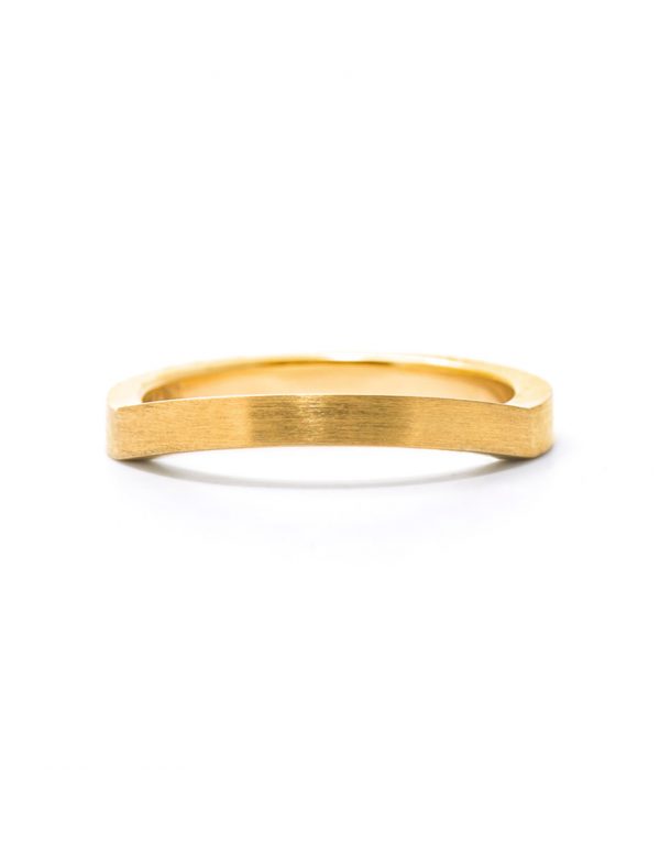 Edge Wedding Ring – Gold