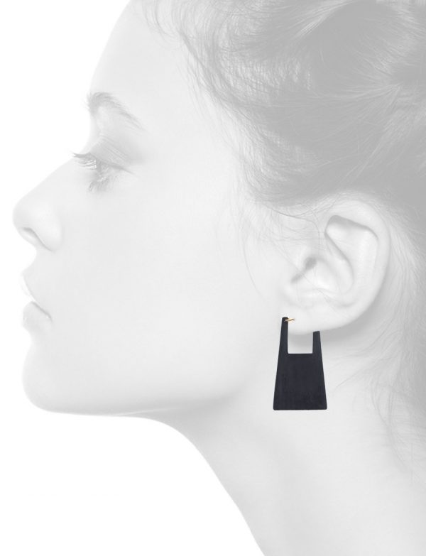 Shikaku Pyramid Earrings – Large