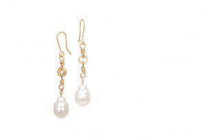 Laura Eyles Pearl Earrings - A Pearler's Life for Me