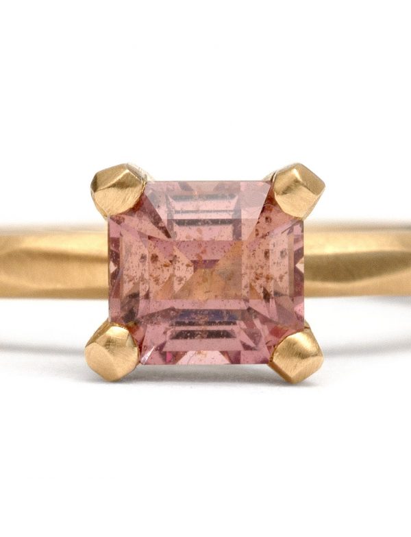 Cinnamon Apricot Sapphire Ring