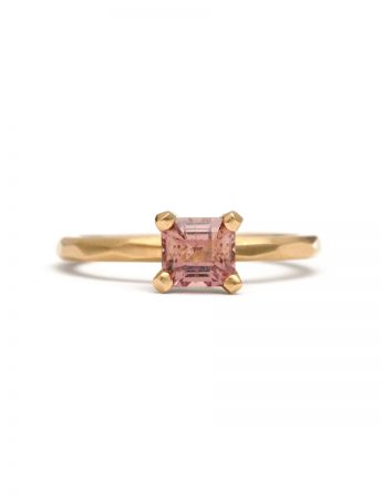 Cinnamon Apricot Sapphire Ring