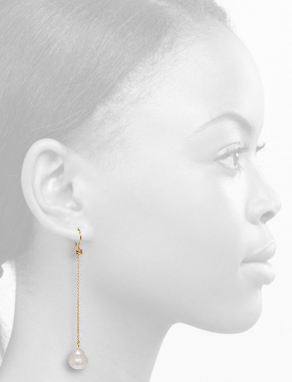 Chain Drop Pearl Earrings