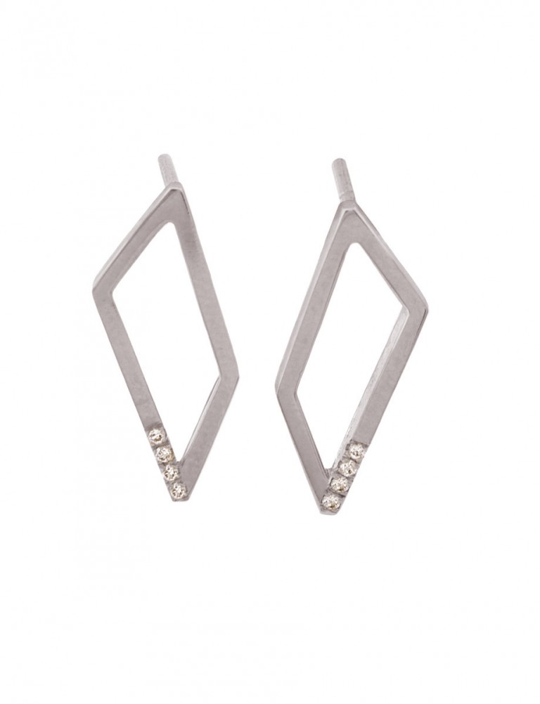 Gradient Diamond Earrings – White Gold