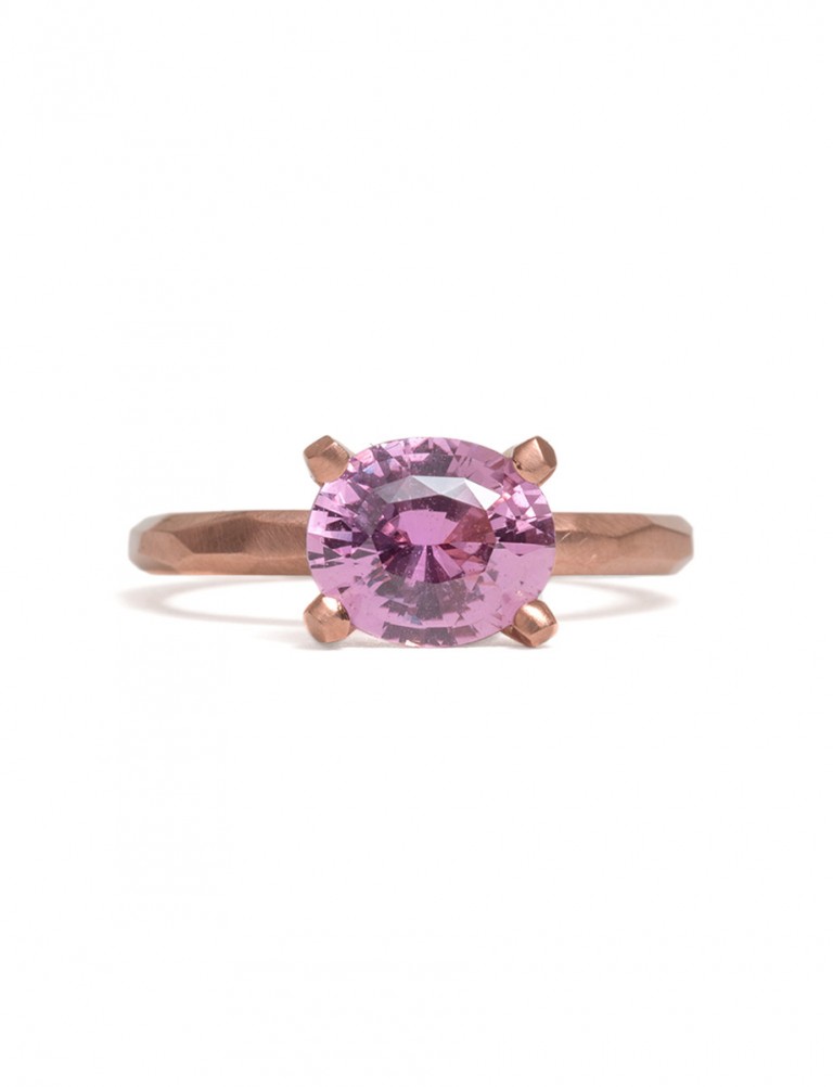 Oval Apple Blossom Ring – Pink Sapphire