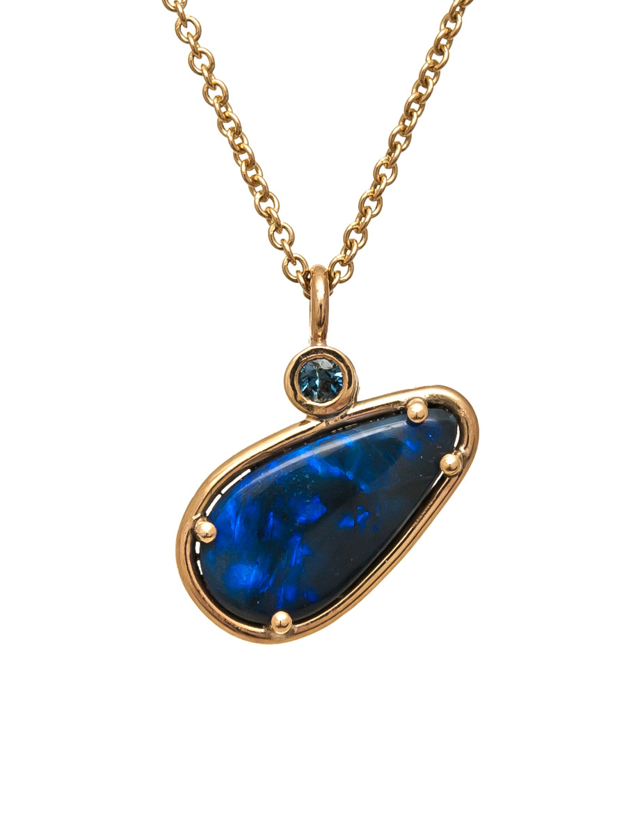 Kor Bebrejde Regelmæssighed Gold & Australian Black Opal Pendant Necklace | e.g.etal | Melbourne
