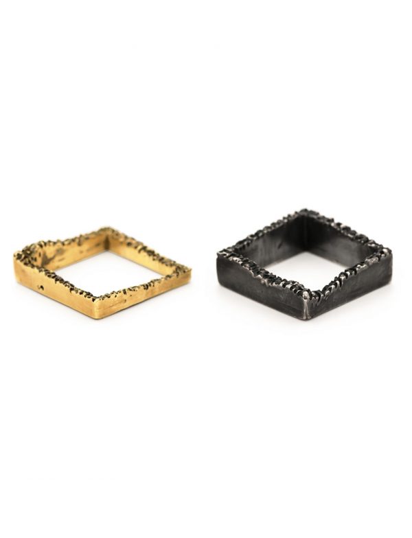 Microlith 11 Ring – Black & Gold