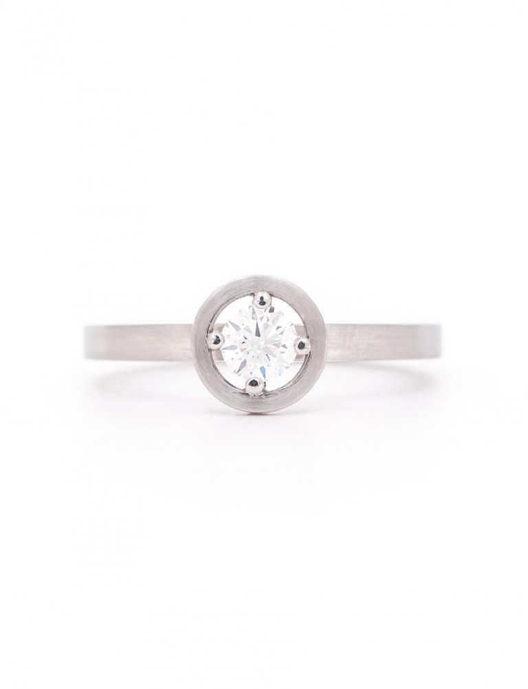 Drift Ring – Platinum & Diamond