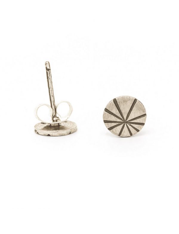 Fan Shell Stud Earrings – Silver
