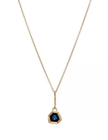 Textura Freeform Blue Sapphire Pendant Necklace