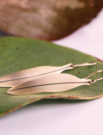 Eucalyptus Leaf Earrings – Yellow Gold