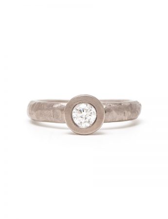 Diamond Heart Solitaire Ring – White Gold