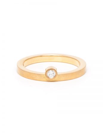 Offset Diamond Ring – Yellow Gold