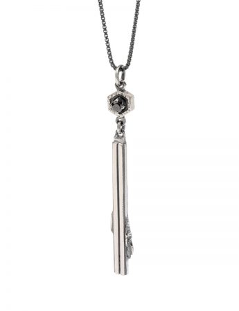 Ice Pillar Necklace – Black Spinel