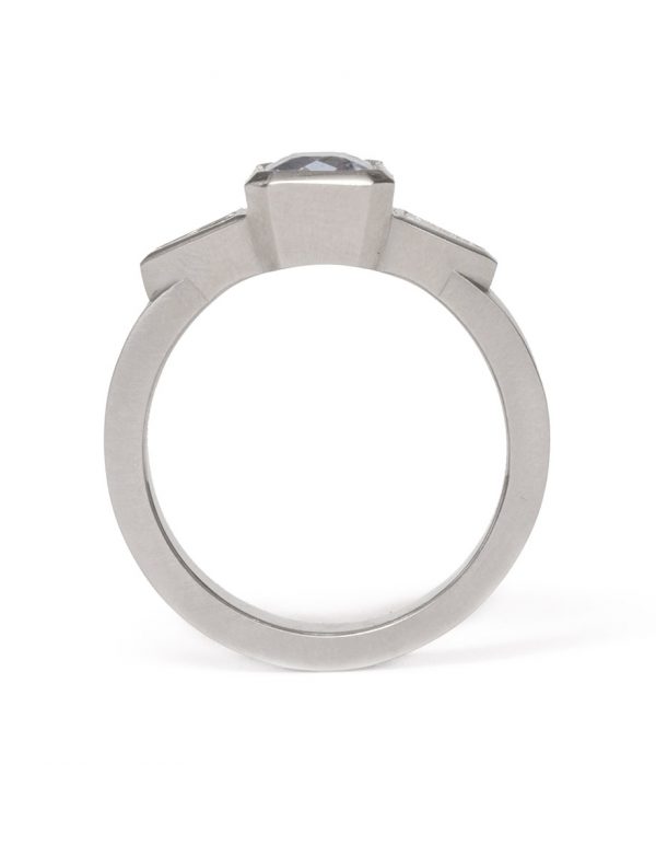 Michigan Avenue Ring – Sapphire