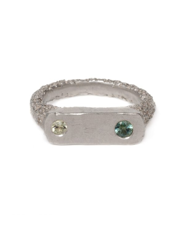Sliced Signet Ring – Sapphire