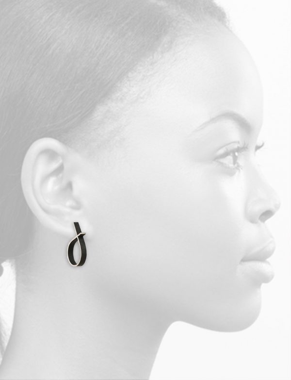 Intersected Circle Outline Earrings