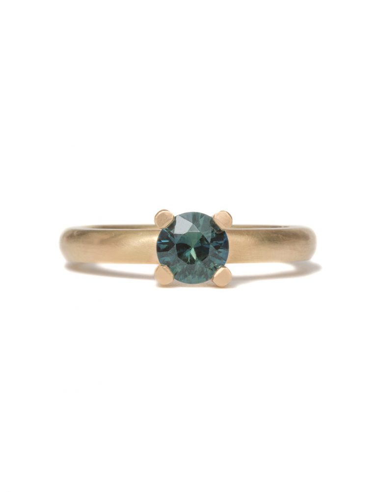 Brilliant Solitaire Petite Ring – Sapphire