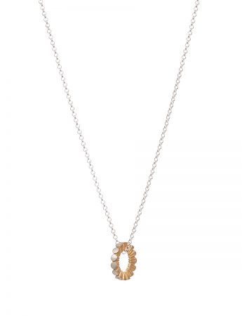 Secret Kisses Necklace – Yellow Gold