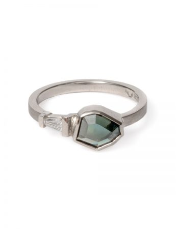 Dichotomy Ring – Sapphire & Diamond