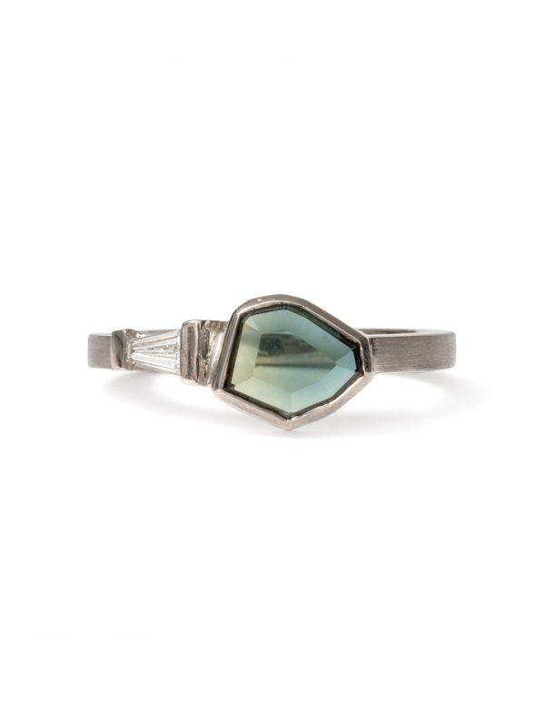 Dichotomy Ring – Sapphire & Diamond